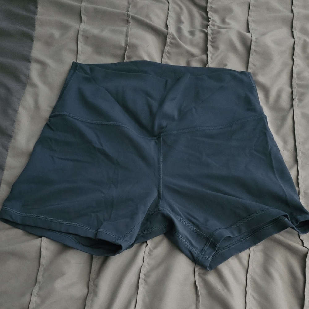 Lululemon Align Short 4in - Size 8 - Iron Blue